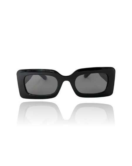 HUGO - black