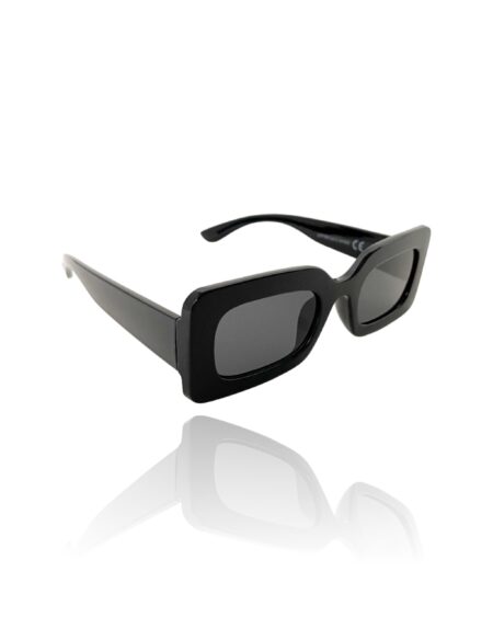 Alternative view of HUGO - black