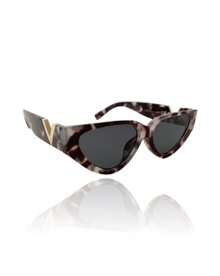 Alternative view of VERSUS - leopard